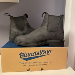 UK5 - Blundstone #1392 - Rustic Black